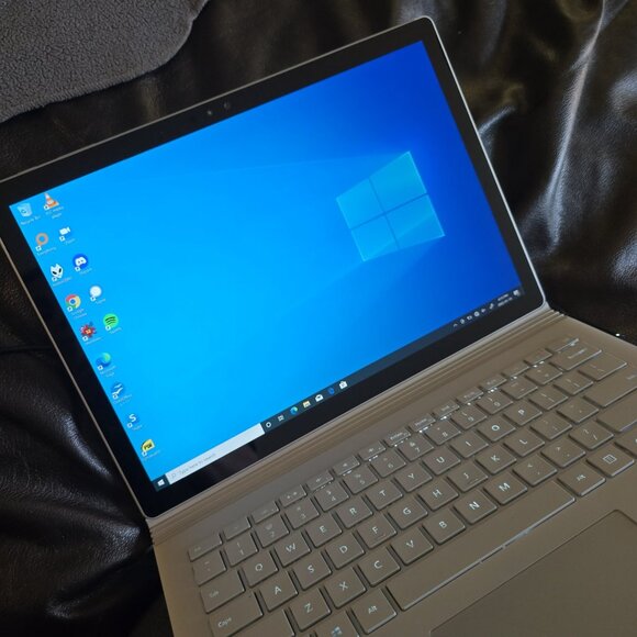 Microsoft Surface Book SX3-0001 Convertible Tablet / Laptop (AS IS, for parts) - Picture 3 of 13